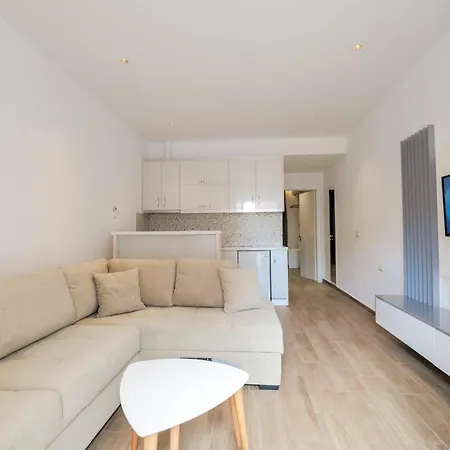 Apartment Ajlina *