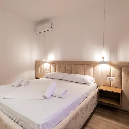 Apartment Ajlina *